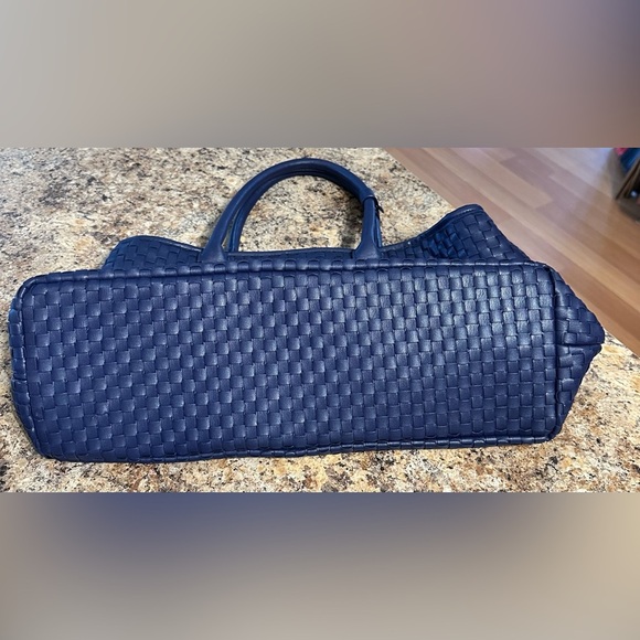 Lulu Dharma Blueberry Blue Vegan Leather Tote Snap Closure Large 18Lx10Hx6.5W - Picture 11 of 15